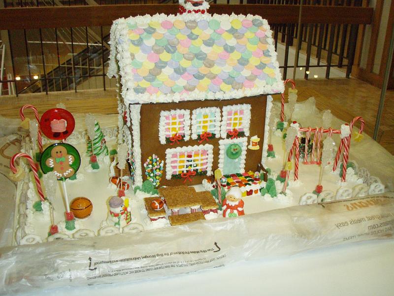 GingerbreadHouseBack